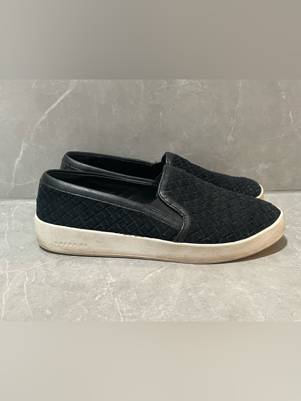 Cole Haan Women's Black Woven Slip-On Flats Round Toe Leather Size 8.5 B - Picture 3 of 8